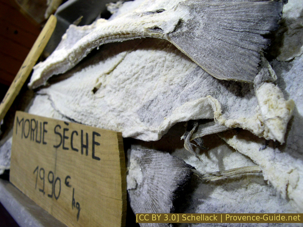 Photo licence CC BY 3.0 pid:1239 Morue sèche en vente au marché de Nice.